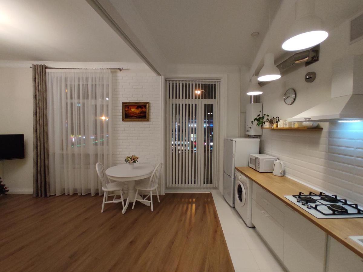 Apartment in the city center Gomel Extérieur photo