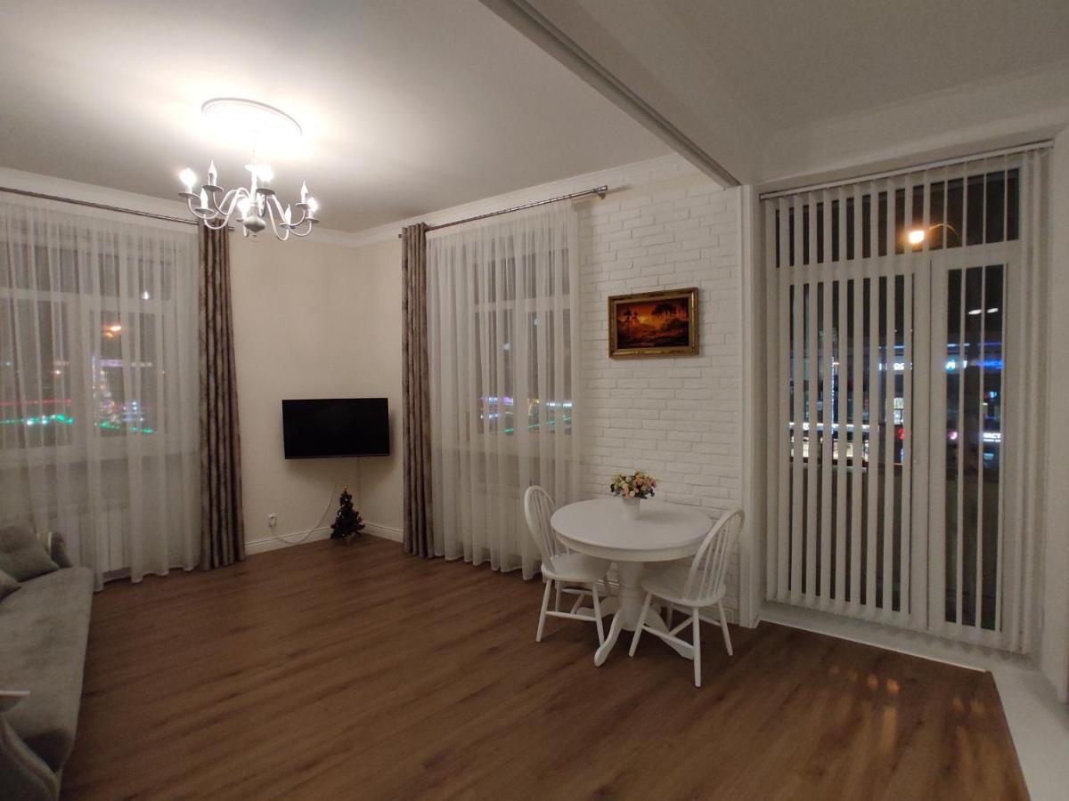 Apartment in the city center Gomel Extérieur photo