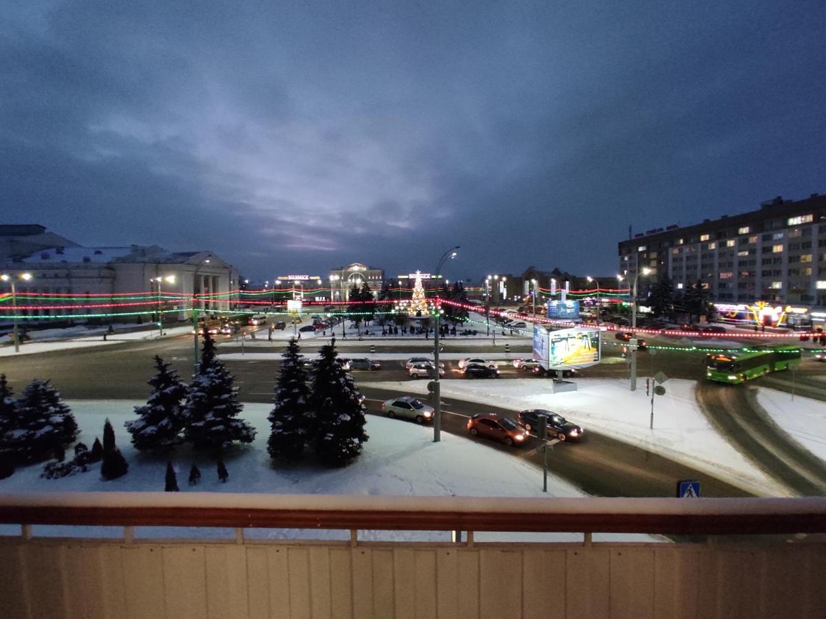 Apartment in the city center Gomel Extérieur photo